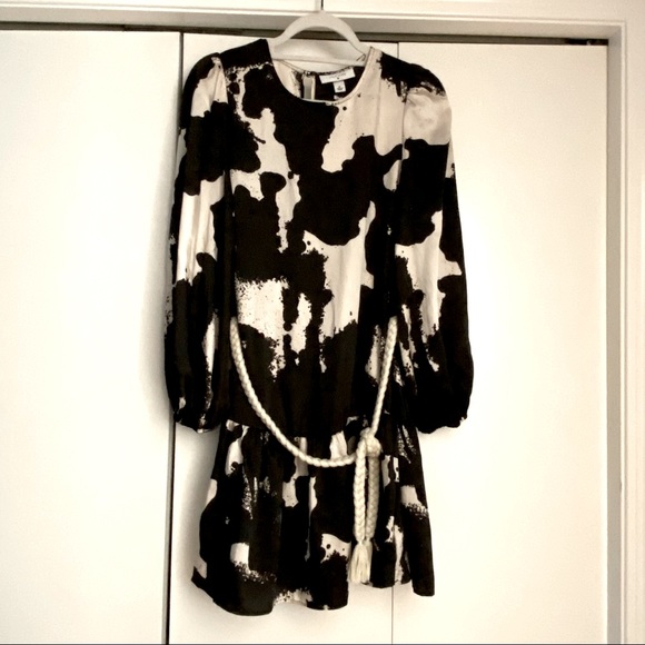 Alexis Black + White (Off-White) Long Sleeve Dress, M - Picture 4 of 16